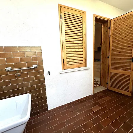 In 49965 Apartment *